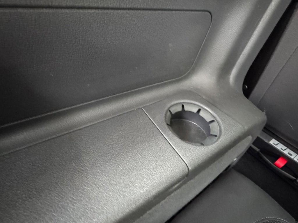 Used Volkswagen Touran 2011 for sale - 77507788: Photo 7