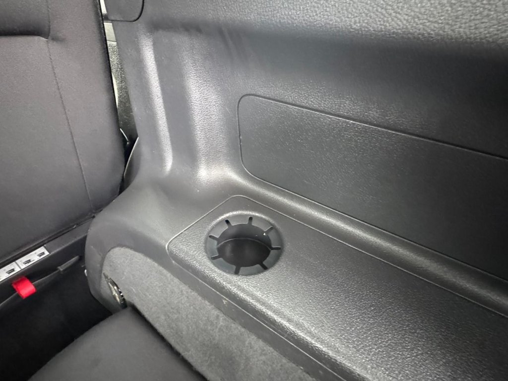 Used Volkswagen Touran 2011 for sale - 77507788: Photo 8