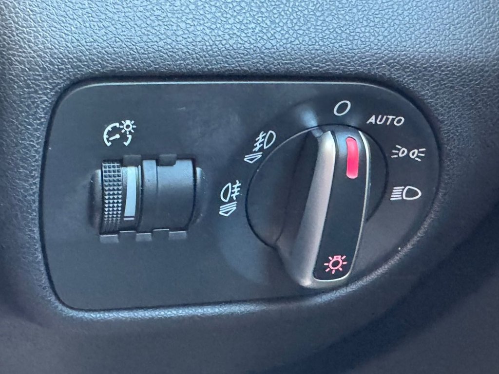 Used Audi A1 2014 for sale - 76361577: Photo 46