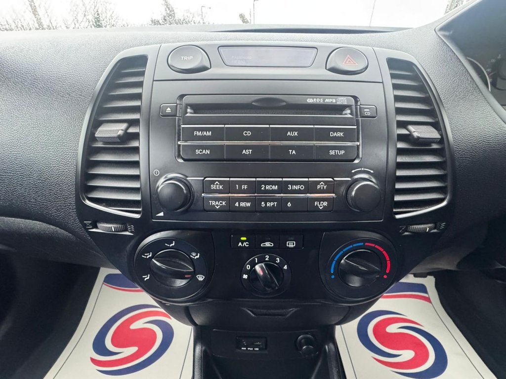 Used Hyundai i20 2009 for sale - 77302334: Photo 23