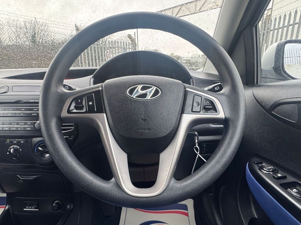 Used Hyundai i20 2009 for sale - 77302334: Photo 30