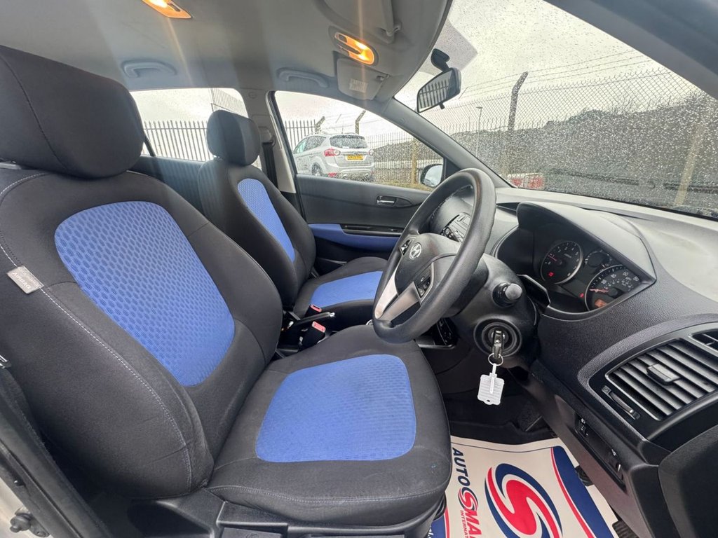 Used Hyundai i20 2009 for sale - 77302334: Photo 33