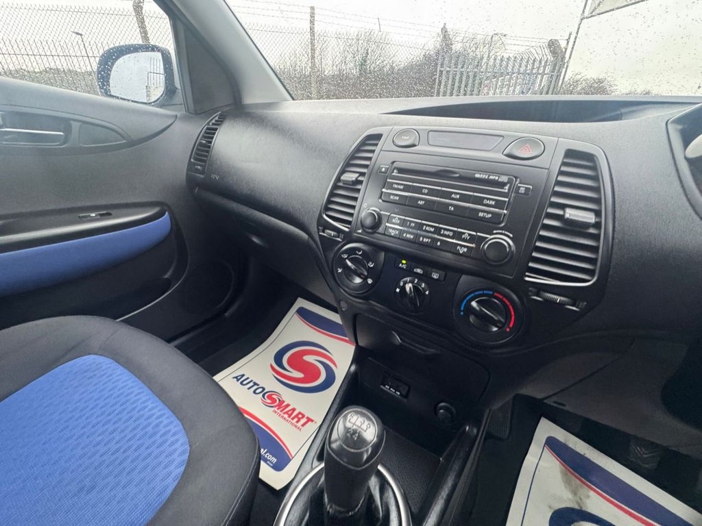 Used Hyundai i20 2009 for sale - 77302334: Photo 38