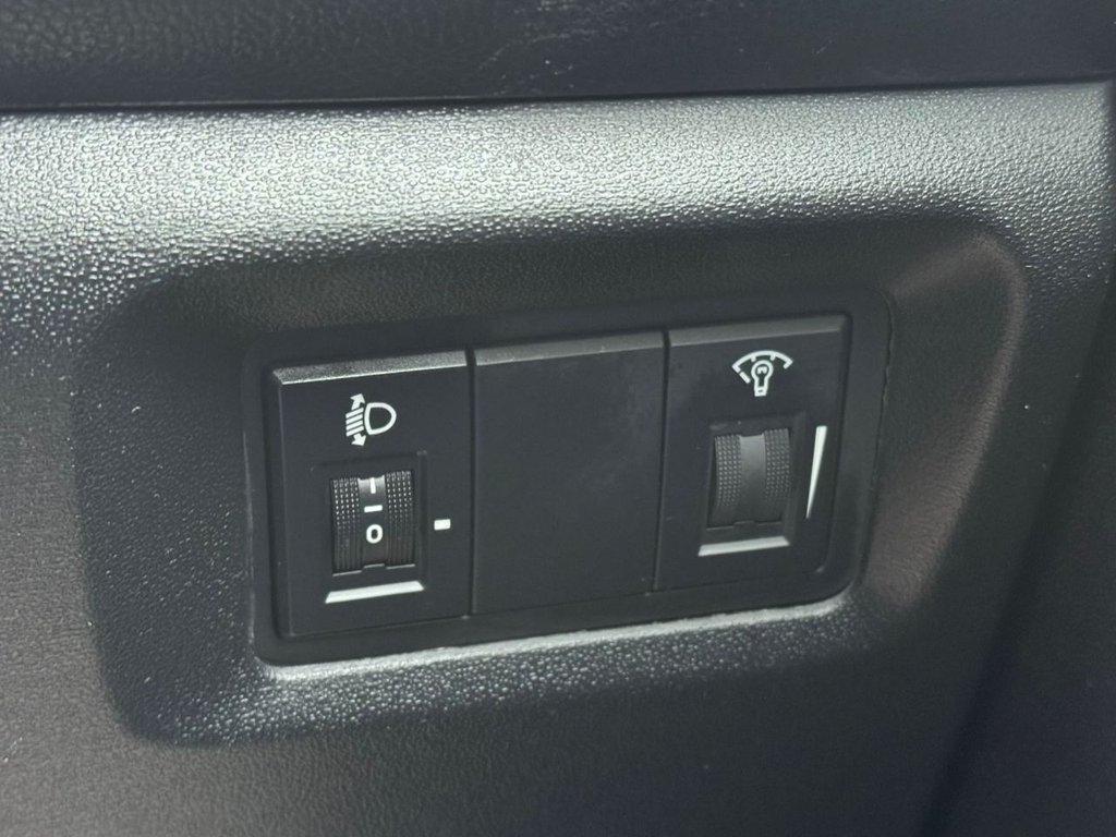 Used Hyundai i20 2009 for sale - 77302334: Photo 43