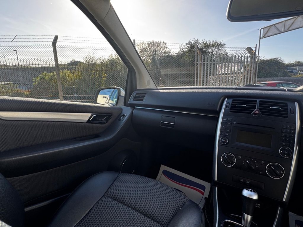 Used Mercedes-Benz B Class 2011 for sale - 76396182: Photo 23