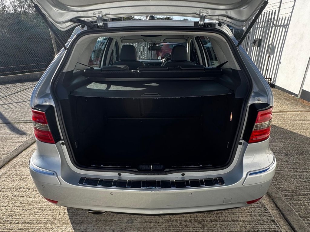 Used Mercedes-Benz B Class 2011 for sale - 76396182: Photo 6