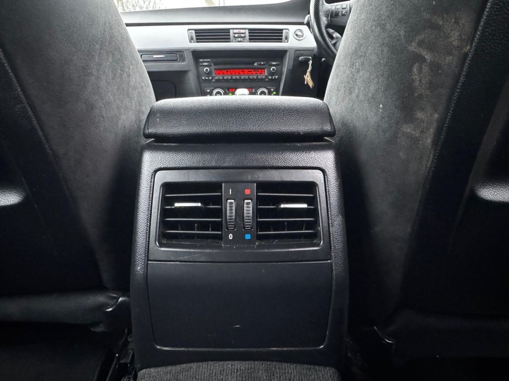 Used BMW 3 Series 2010 for sale - 77667392: Photo 24