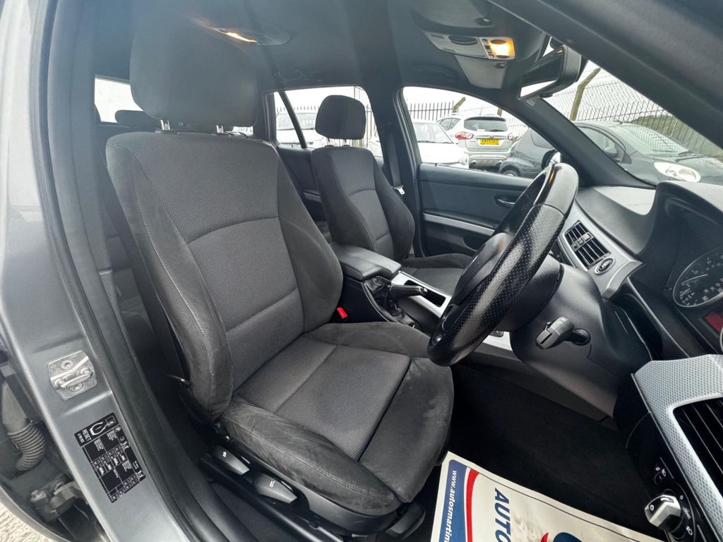 Used BMW 3 Series 2010 for sale - 77667392: Photo 35