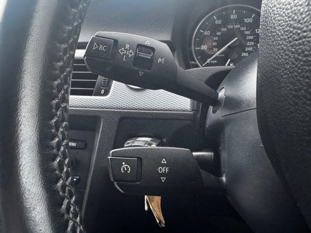 Used BMW 3 Series 2010 for sale - 77667392: Photo 50