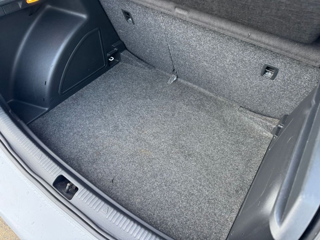 Used Skoda Rapid Spaceback 2014 for sale - 77422124: Photo 6