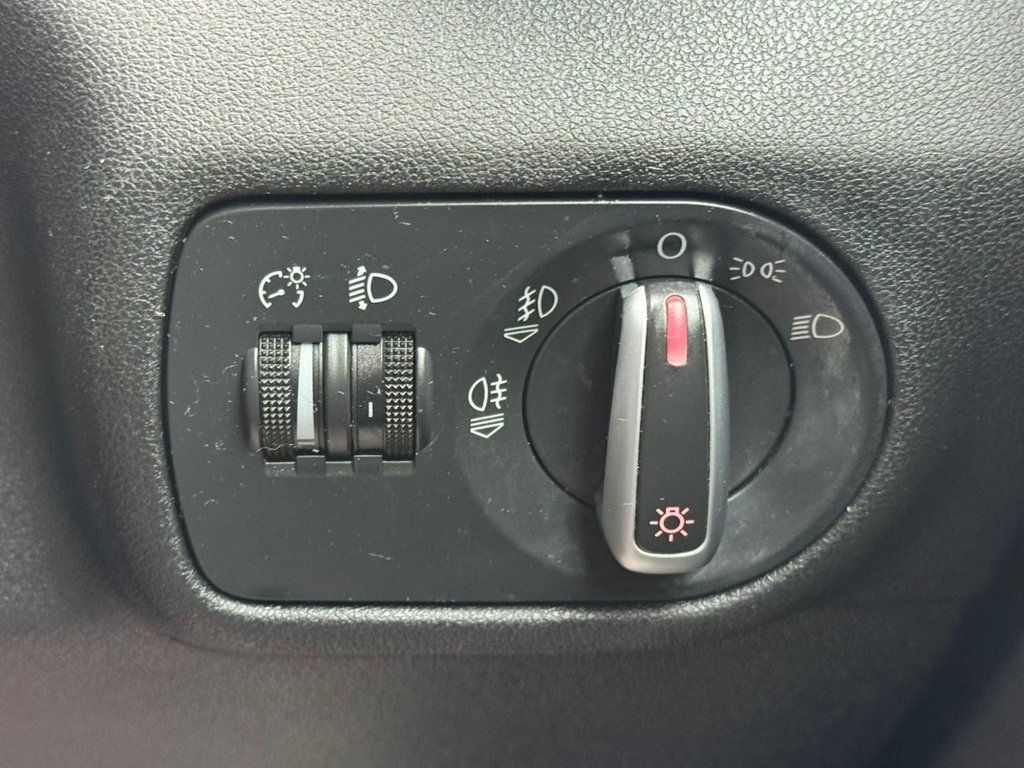 Used Audi A1 2014 for sale - 76162695: Photo 30