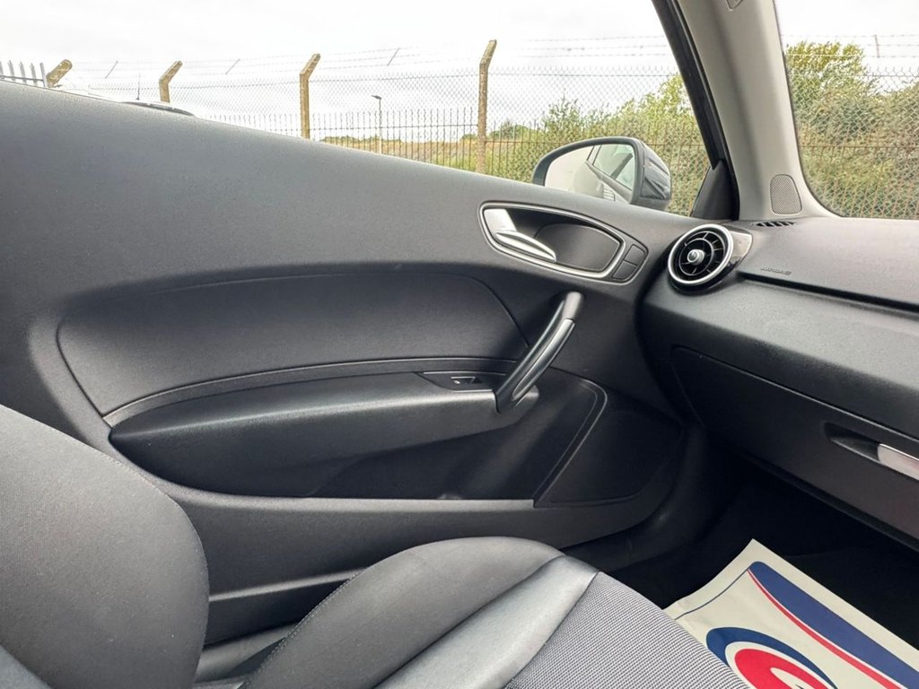 Used Audi A1 2014 for sale - 76162695: Photo 37