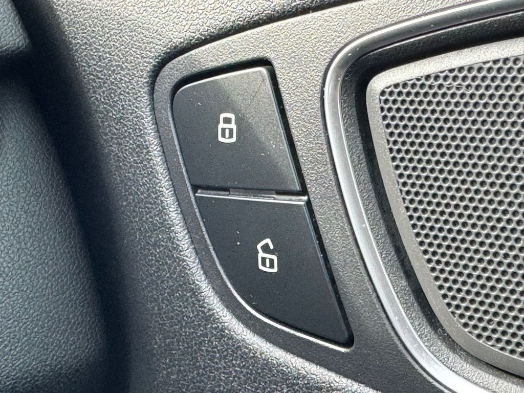 Used Audi A1 2013 for sale - 77627366: Photo 29