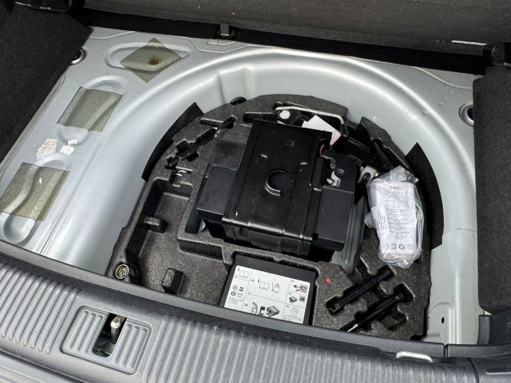 Used Audi A1 2013 for sale - 77627366: Photo 8