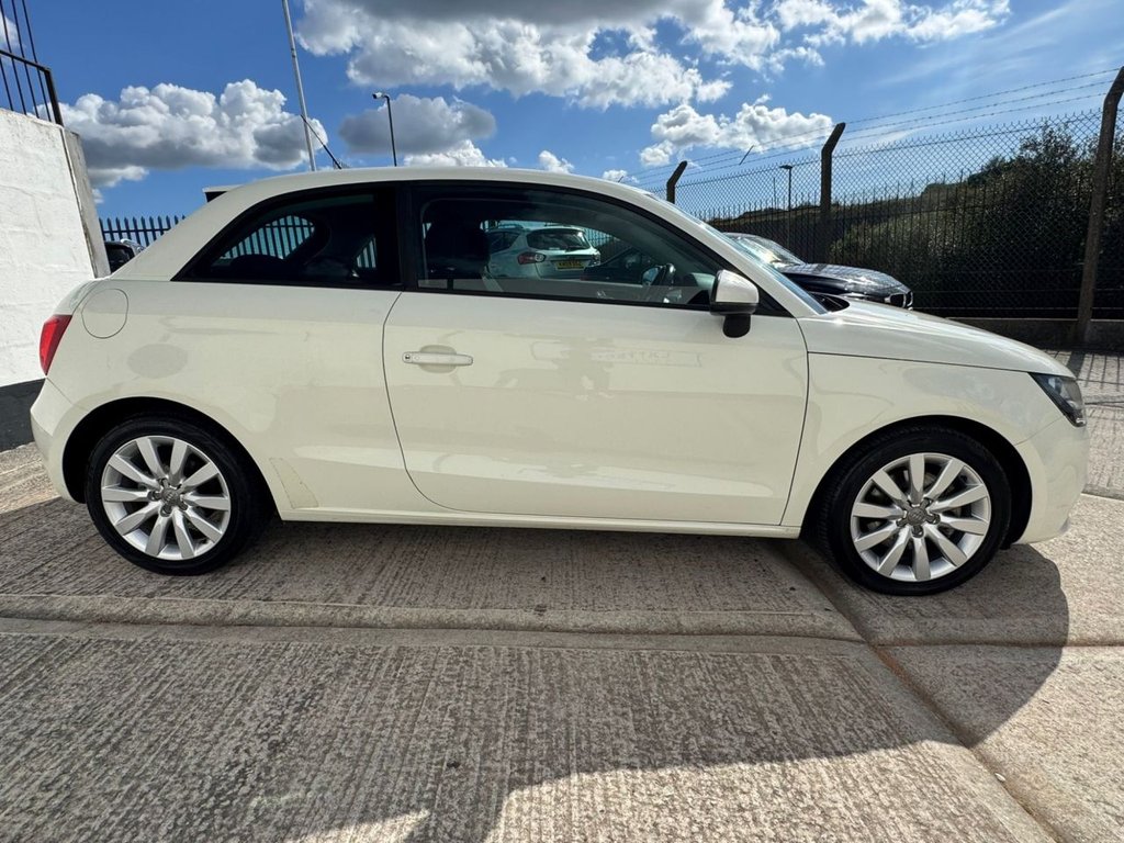 Used Audi A1 2011 for sale - 76048050: Photo 10