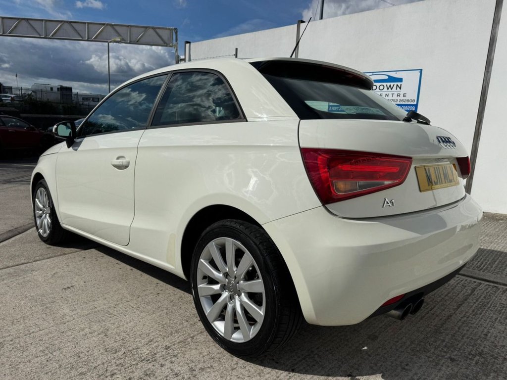 Used Audi A1 2011 for sale - 76048050: Photo 3