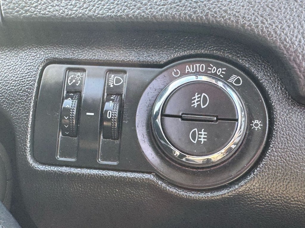 Used Vauxhall Insignia 2017 for sale - 77703503: Photo 36