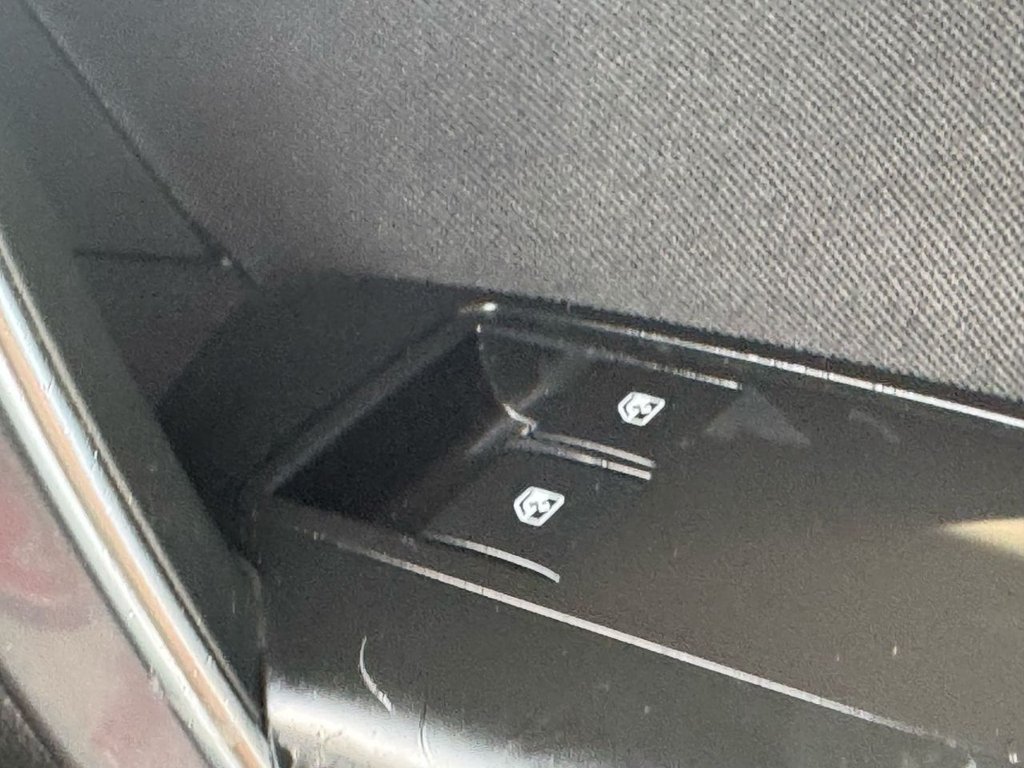 Used Vauxhall Insignia 2017 for sale - 77703503: Photo 37