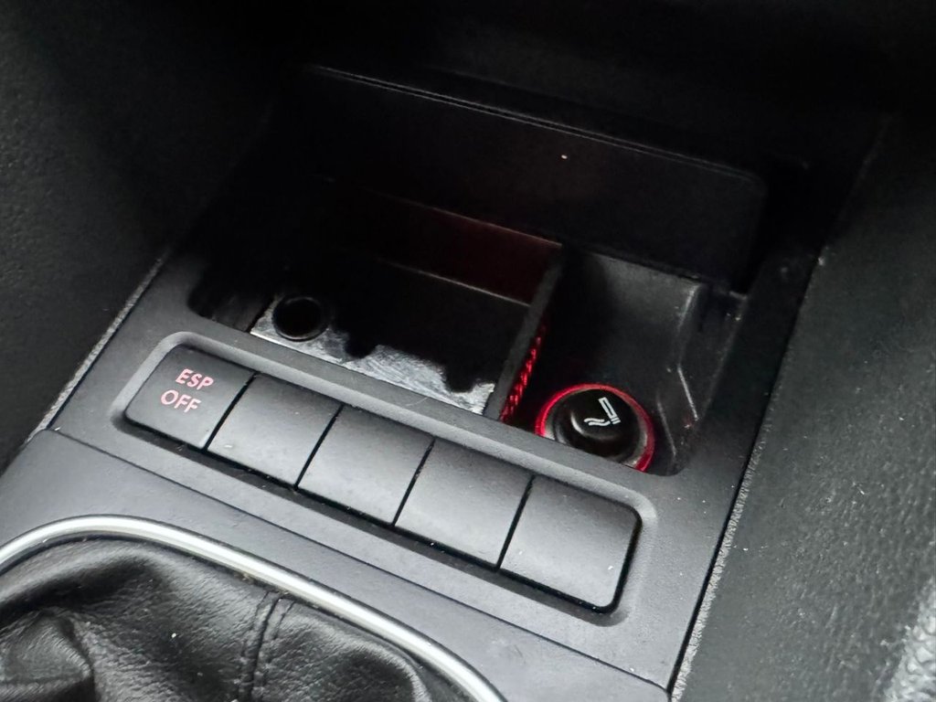 Used Volkswagen Golf 2010 for sale - 77660279: Photo 26