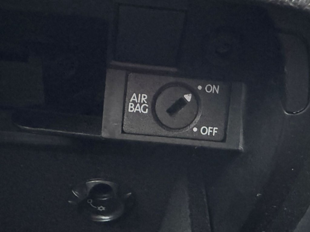 Used Volkswagen Golf 2010 for sale - 77660279: Photo 36