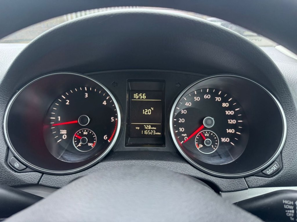 Used Volkswagen Golf 2010 for sale - 77660279: Photo 42