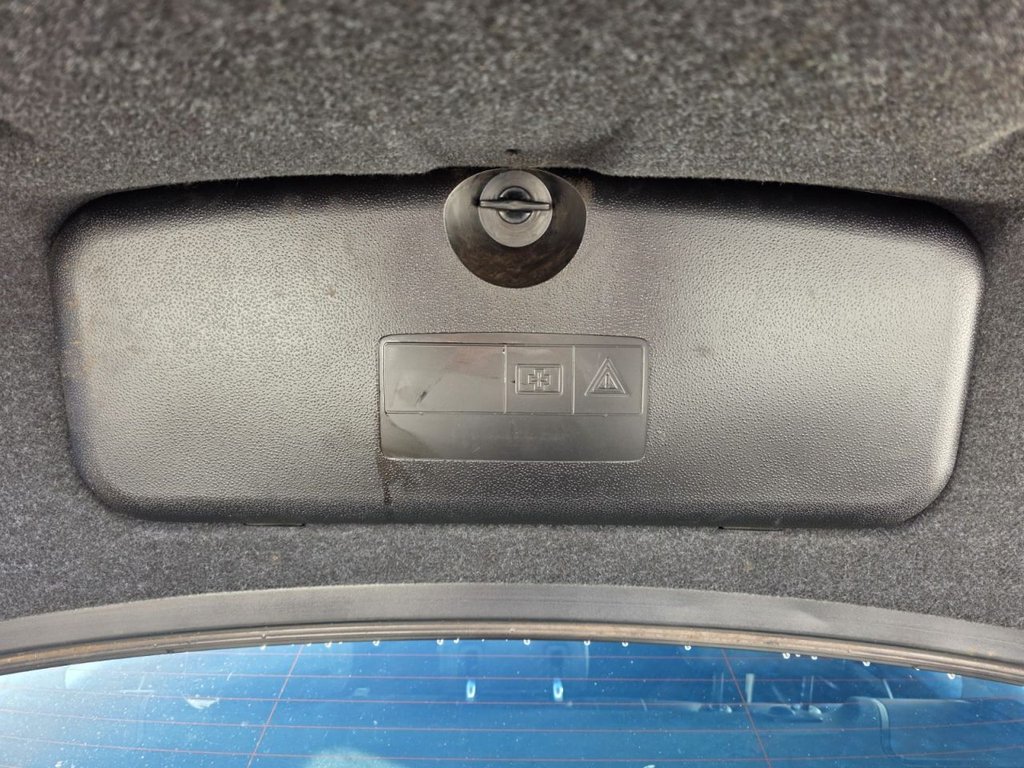 Used BMW 5 Series 2011 for sale - 76356716: Photo 9