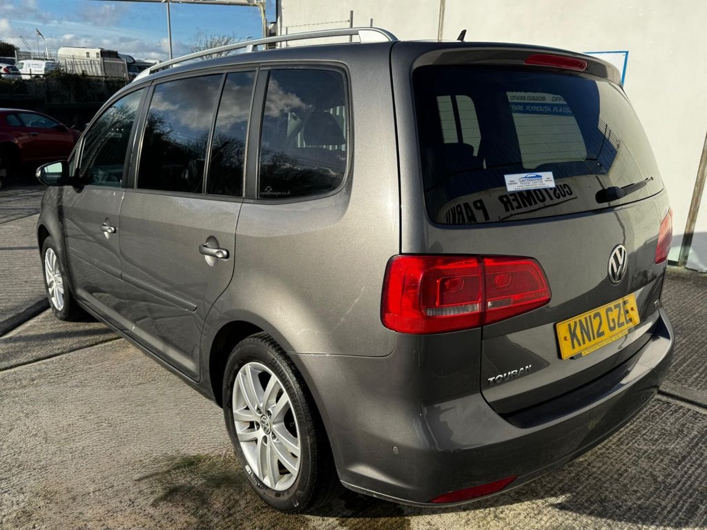 Used Volkswagen Touran 2012 for sale - 76923621: Photo 3