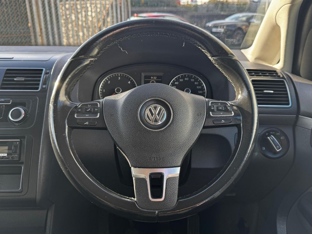 Used Volkswagen Touran 2012 for sale - 76923621: Photo 30