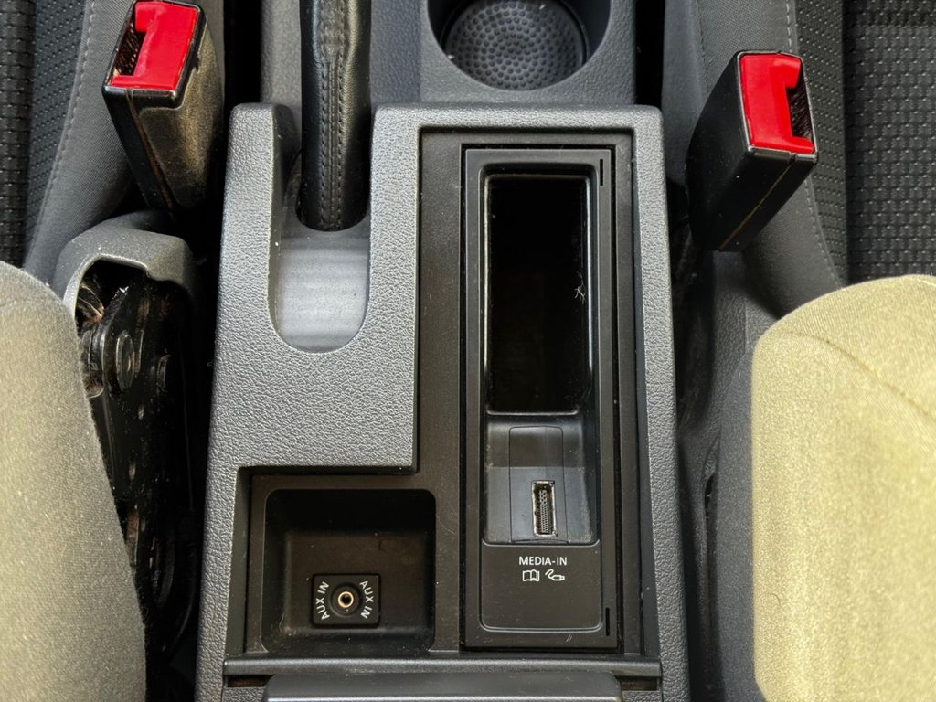 Used Volkswagen Touran 2012 for sale - 76923621: Photo 31