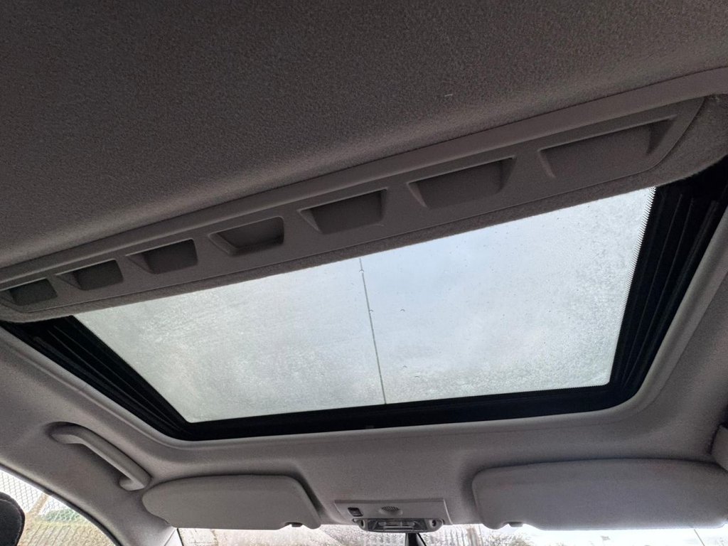 Used Ford Focus 2009 for sale - 76901057: Photo 17