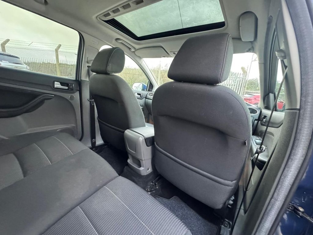 Used Ford Focus 2009 for sale - 76901057: Photo 20