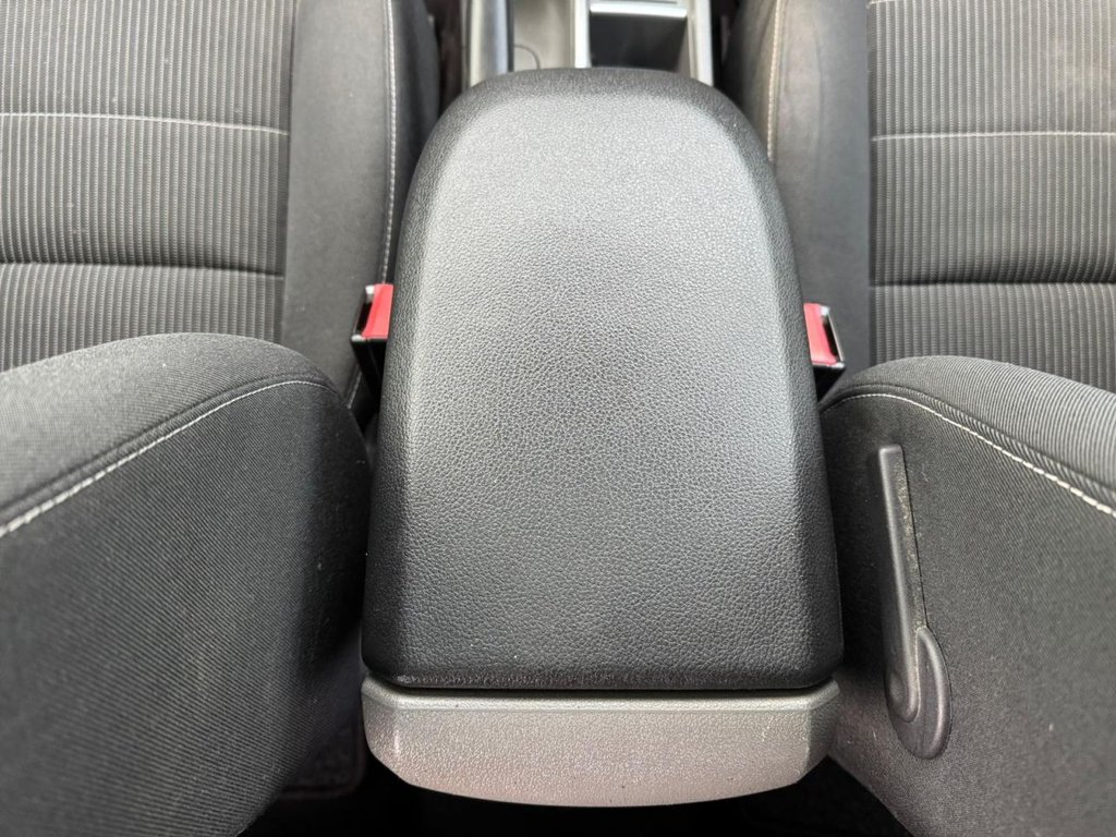 Used Ford Focus 2009 for sale - 76901057: Photo 24