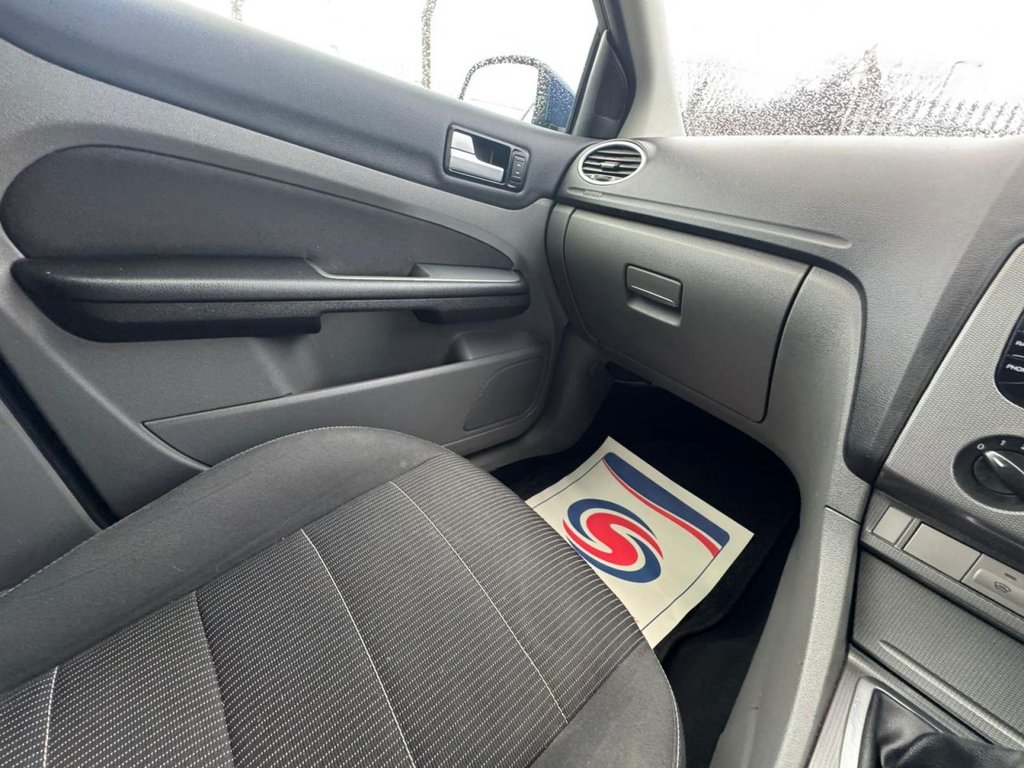 Used Ford Focus 2009 for sale - 76901057: Photo 41