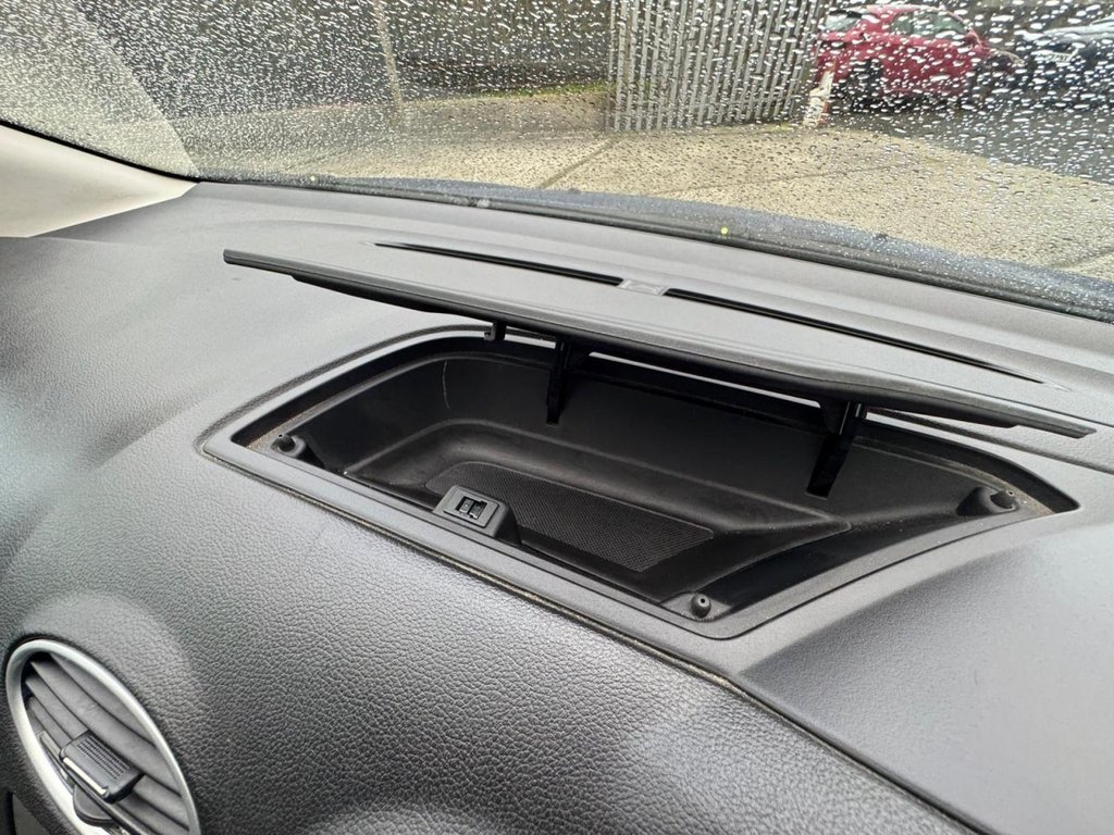 Used Ford Focus 2009 for sale - 76901057: Photo 47