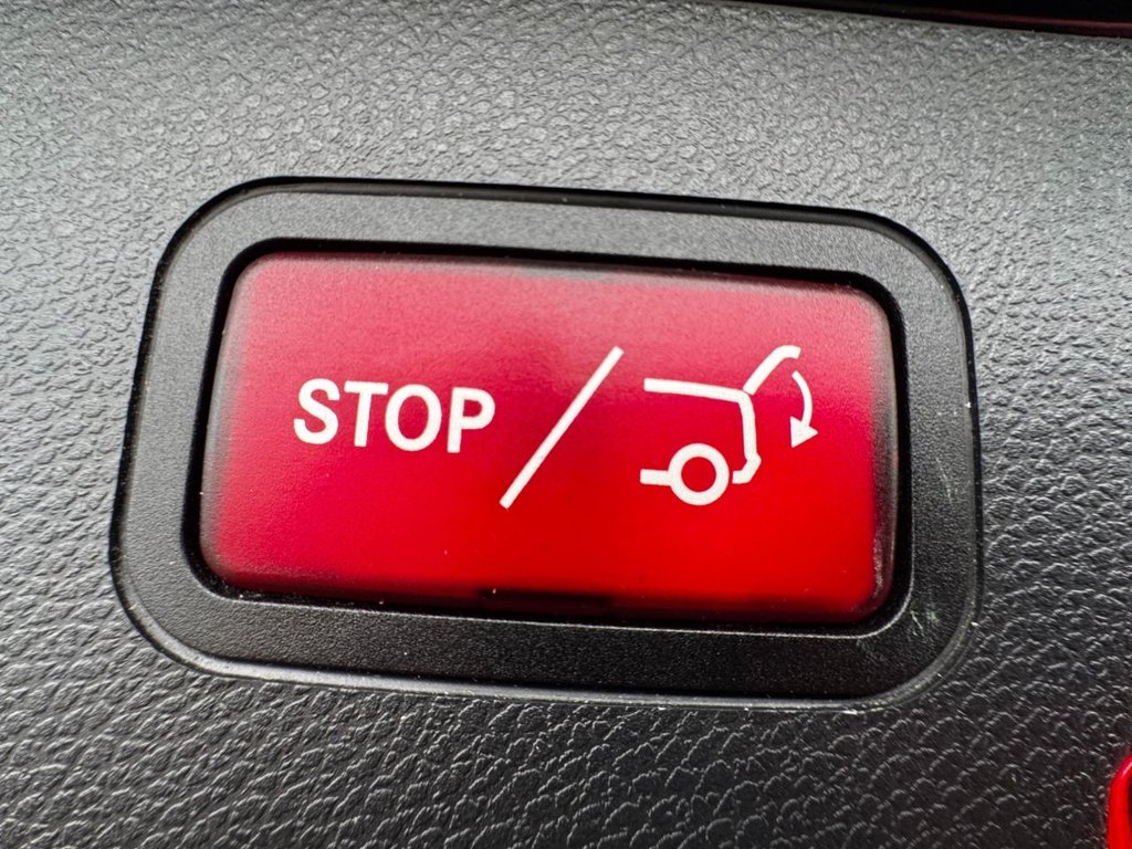 Used Mercedes-Benz C Class 2010 for sale - 76482303: Photo 10