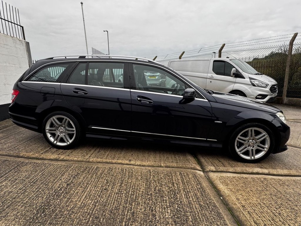 Used Mercedes-Benz C Class 2010 for sale - 76482303: Photo 13