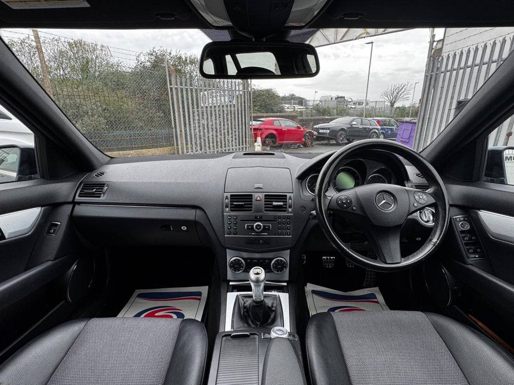 Used Mercedes-Benz C Class 2010 for sale - 76482303: Photo 25