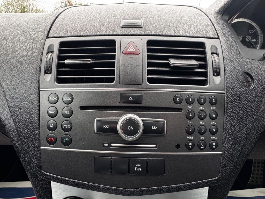 Used Mercedes-Benz C Class 2010 for sale - 76482303: Photo 26