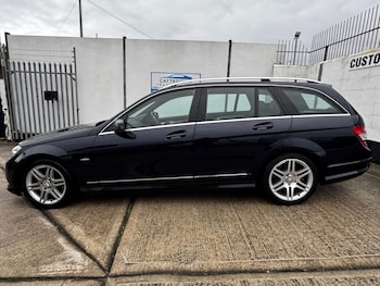 Used Mercedes-Benz C Class 2010 for sale - 76482303: Photo