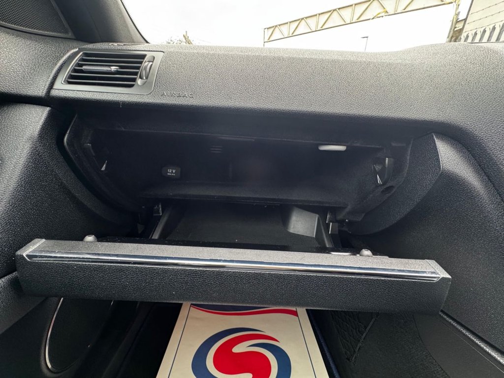 Used Mercedes-Benz C Class 2010 for sale - 76482303: Photo 39