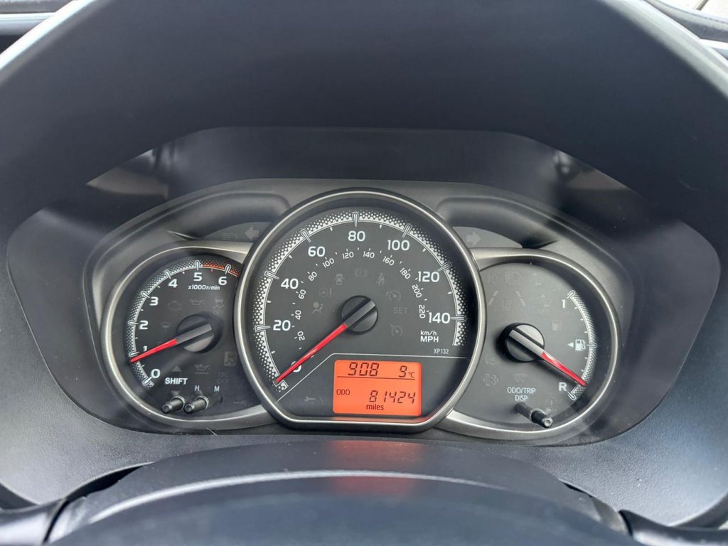 Used Toyota Yaris 2015 for sale - 77990661: Photo 44