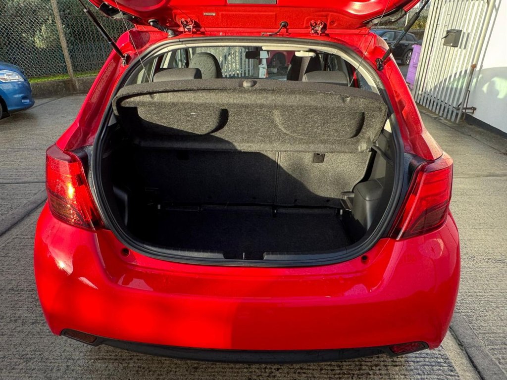 Used Toyota Yaris 2015 for sale - 77990661: Photo 6