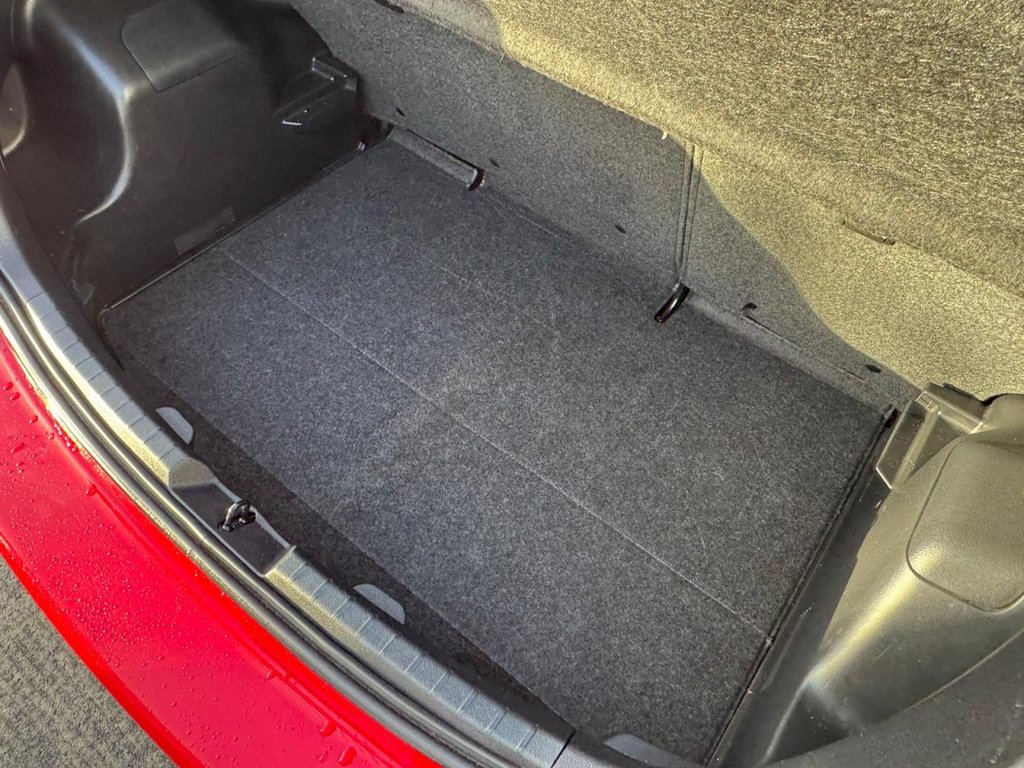 Used Toyota Yaris 2015 for sale - 77990661: Photo 7