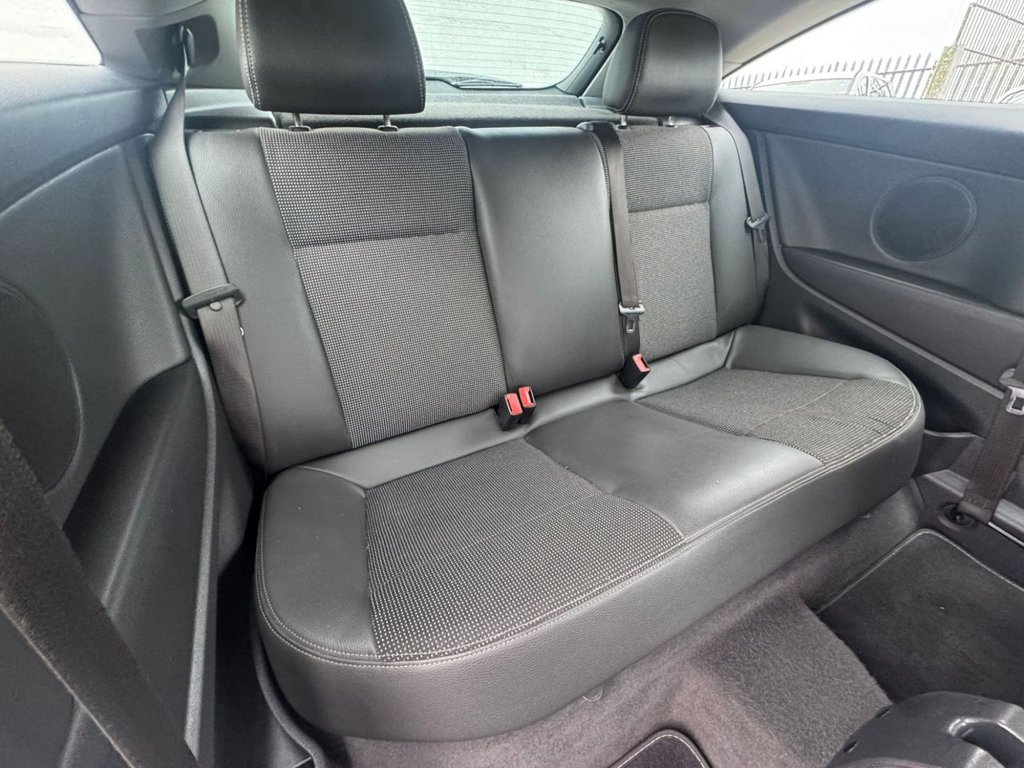 Used Vauxhall Astra 2009 for sale - 77780037: Photo 13