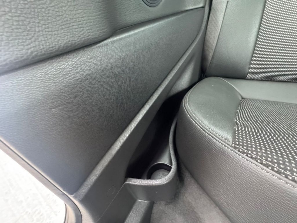 Used Vauxhall Astra 2009 for sale - 77780037: Photo 14