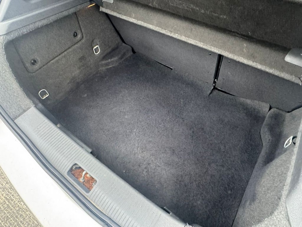 Used Vauxhall Astra 2009 for sale - 77780037: Photo 6