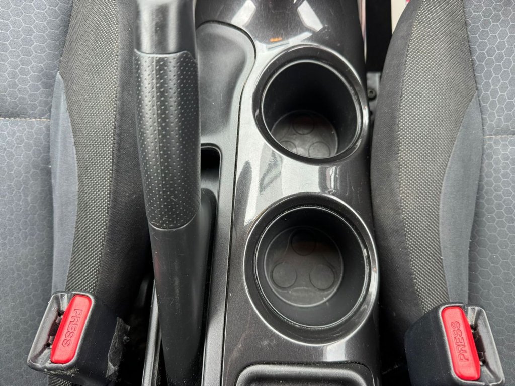 Used Nissan Juke 2014 for sale - 77408175: Photo 20