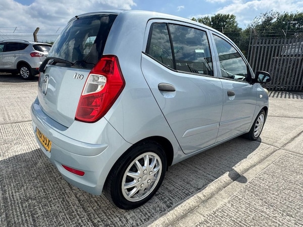 Used Hyundai i10 2011 for sale - 74702321: Photo 10