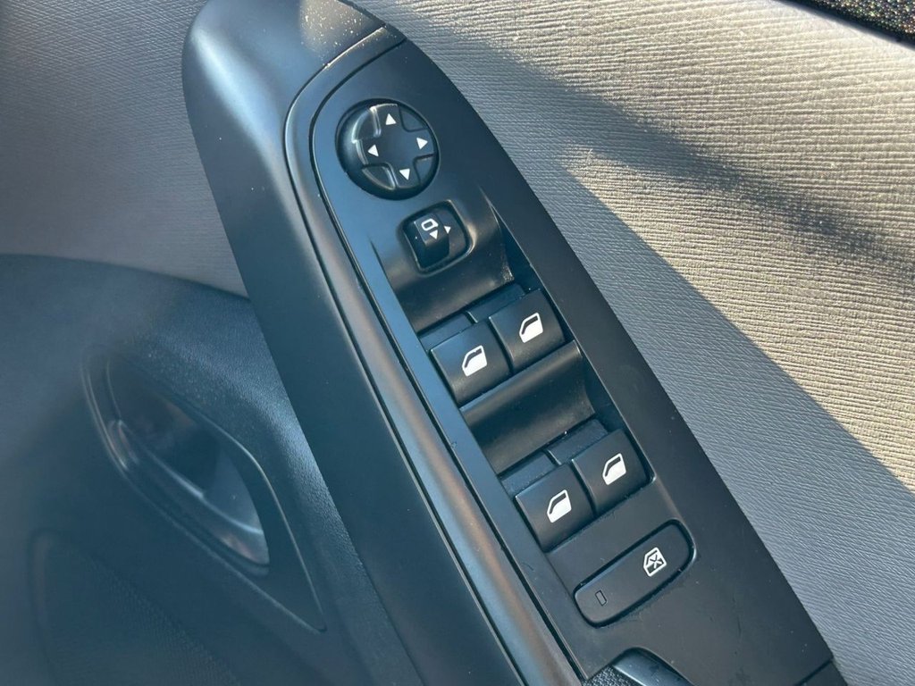 Used Citroen Grand C4 Picasso 2016 for sale - 77953150: Photo 33