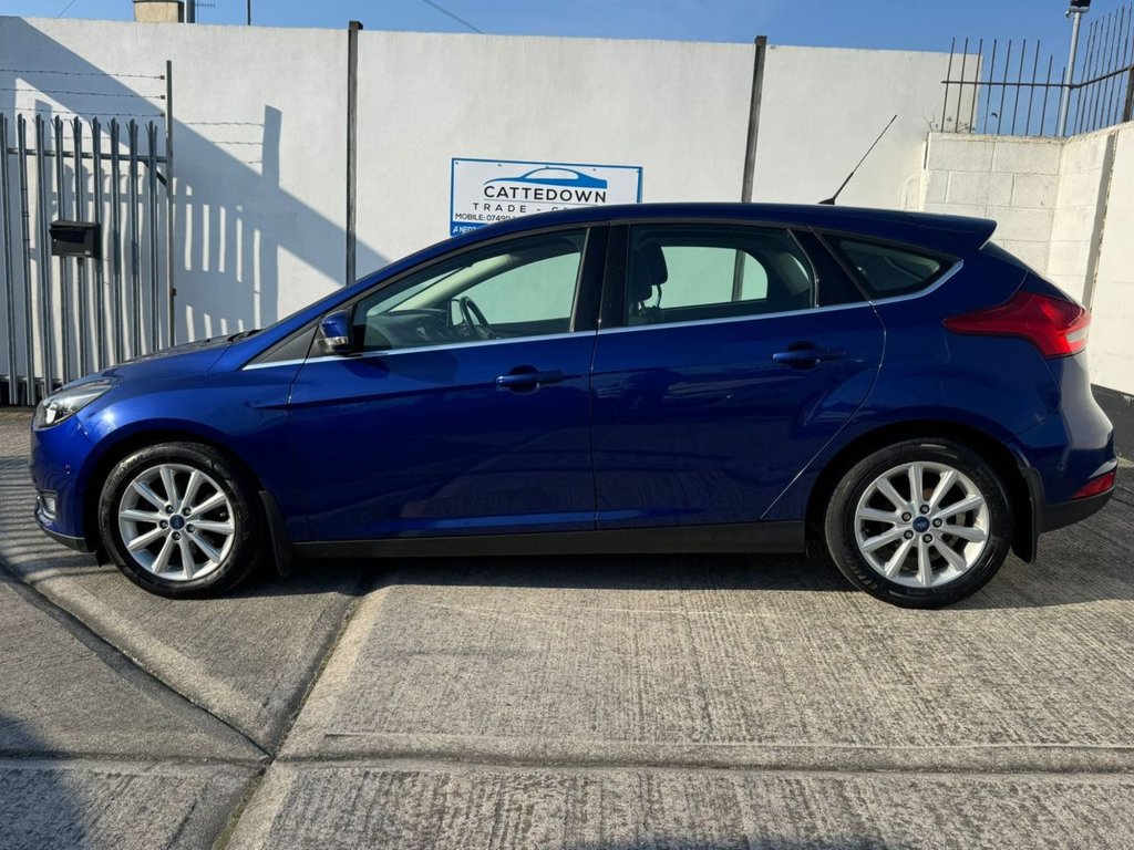 Used Ford Focus 2015 for sale - 77748707: Photo 2